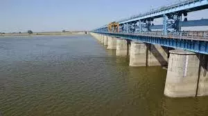 Kanpur: गंगा की स्थिति सामान्य, लगातार निगरानी में जलस्तर: मनोज सिंह Kanpur: गंगा की स्थिति सामान्य, लगातार निगरानी में जलस्तर: मनोज सिंह