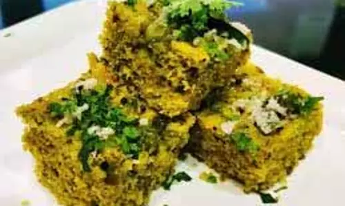Sprouted Dhokla: स्वादिष्ट नाश्ता और स्वास्थ्य के लिए भी अच्छा Sprouted Dhokla: स्वादिष्ट नाश्ता और स्वास्थ्य के लिए भी अच्छा