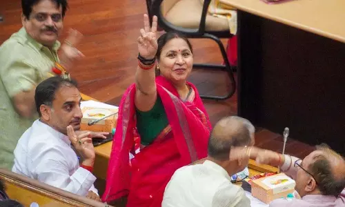 एमसीडी अध्यक्ष ने नागरिक कार्यों की समीक्षा की, जमीनी स्तर पर कार्रवाई का आह्वान किया एमसीडी अध्यक्ष ने नागरिक कार्यों की समीक्षा की, जमीनी स्तर पर कार्रवाई का आह्वान किया