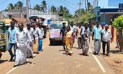 कोल्लिडम नदी में बाढ़: किनारे रहने वाले लोगों के लिए चेतावनी कोल्लिडम नदी में बाढ़: किनारे रहने वाले लोगों के लिए चेतावनी