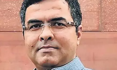 परवेश: सरकार पीडब्ल्यूडी निविदा बोलियों में प्रदर्शन गारंटी सीमा बढ़ाएगी परवेश: सरकार पीडब्ल्यूडी निविदा बोलियों में प्रदर्शन गारंटी सीमा बढ़ाएगी