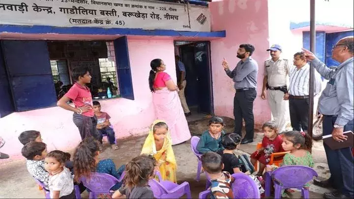 Neemuch: स्लम बस्तियों में आश्रय निधि से बदलेगा जीवन स्तर: कलेक्टर चंद्रा