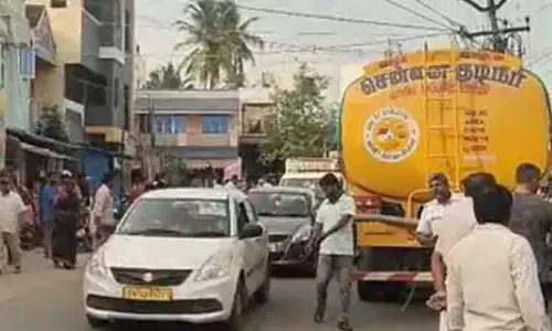 CHENNAI: अवाडी के पास पानी के ट्रक की चपेट में आने से दो लोगों की मौत