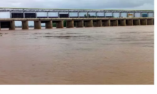 Karnataka : कृष्णा नदी में 1.32 लाख क्यूसेक पानी छोड़ा गया