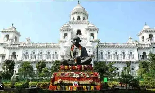 तेलंगाना विधानसभा अध्यक्ष को दलबदलू BRS विधायकों की अयोग्यता पर फैसला लेने के लिए तीन महीने की समय सीमा तय की