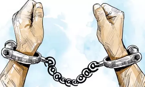 Bargarh में बुजुर्ग दंपति के घर अप्रैल में हुई डकैती के मामले में पांच गिरफ्तार Bargarh में बुजुर्ग दंपति के घर अप्रैल में हुई डकैती के मामले में पांच गिरफ्तार