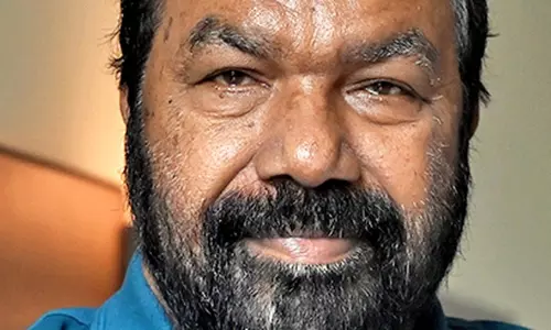 Kerala के शिक्षा मंत्री चाहते हैं कि स्कूलों की छुट्टियाँ गर्मी की बजाय मानसून में कर दी जाएँ Kerala के शिक्षा मंत्री चाहते हैं कि स्कूलों की छुट्टियाँ गर्मी की बजाय मानसून में कर दी जाएँ