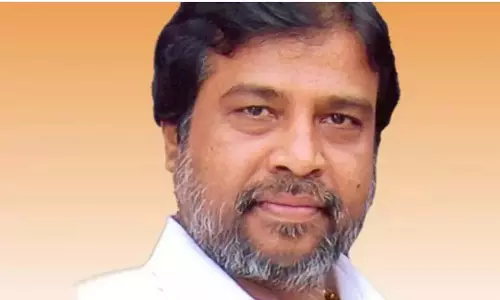 Telangana: राजनरसिम्हा ने कांग्रेस पदयात्रा की तैयारियों की समीक्षा की Telangana: राजनरसिम्हा ने कांग्रेस पदयात्रा की तैयारियों की समीक्षा की