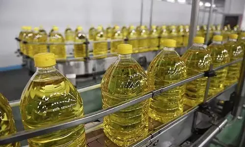 32.68 लाख लीटर प्रयुक्त खाद्य तेल एकत्र किया गया; खाद्य सुरक्षा मानकों के अनुपालन के निर्देश 32.68 लाख लीटर प्रयुक्त खाद्य तेल एकत्र किया गया; खाद्य सुरक्षा मानकों के अनुपालन के निर्देश