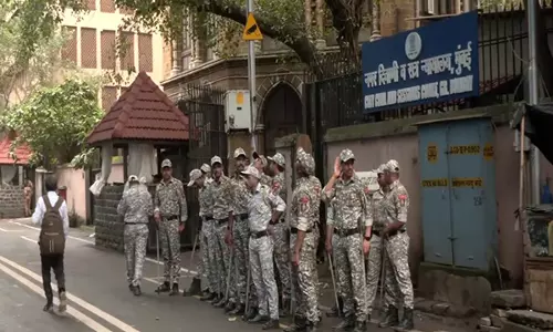 मालेगांव केस में पीड़ित भी रहे जांच के घेरे में: वकील मालेगांव केस में पीड़ित भी रहे जांच के घेरे में: वकील