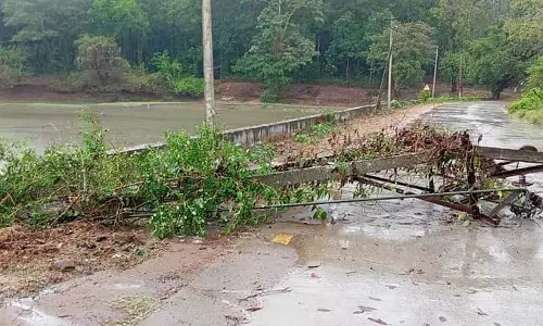 Madikeri : 5 दिनों में 500 से ज़्यादा बिजली के खंभे गिरे