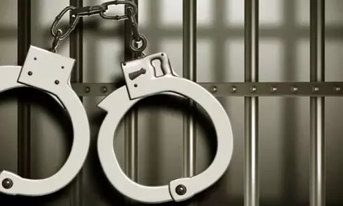 सालिगाओ के दो निवासी गांजा और एक्स्टसी रखने के आरोप में Calangute से गिरफ्तार सालिगाओ के दो निवासी गांजा और एक्स्टसी रखने के आरोप में Calangute से गिरफ्तार