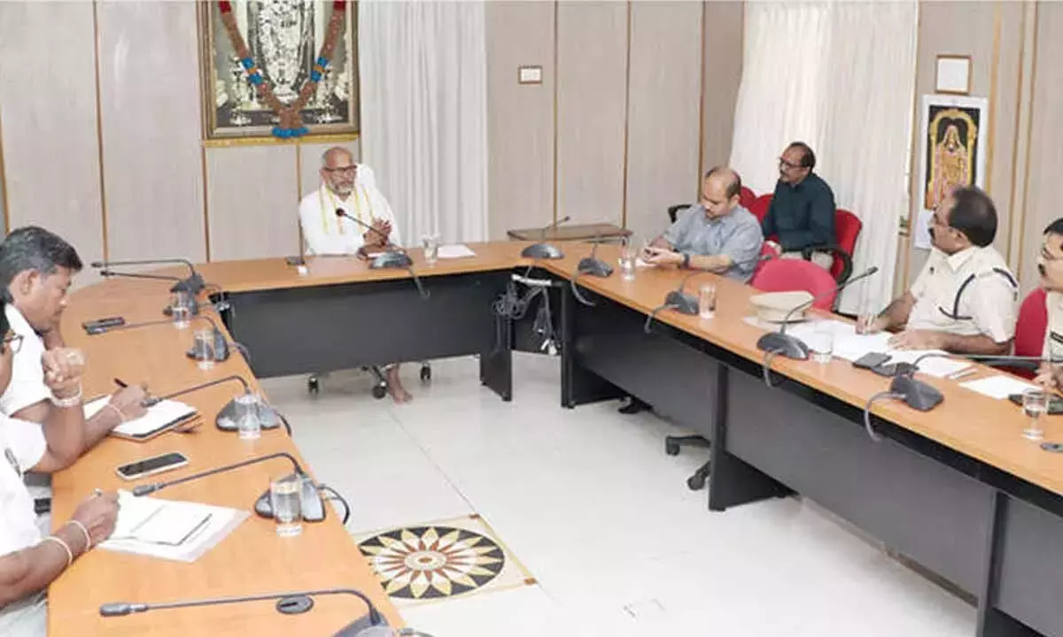 Andhra: घाट रोड पर बढ़ते यातायात पर अतिरिक्त ईओ ने नीति दस्तावेज मांगा