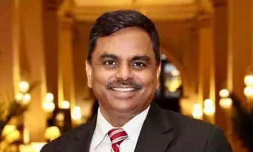 मुख्य सचिव रवि कोटा ने NHIDCL के साथ सड़क परियोजनाओं की समीक्षा की मुख्य सचिव रवि कोटा ने NHIDCL के साथ सड़क परियोजनाओं की समीक्षा की