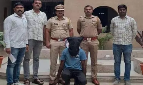 छत्रपति शिवाजी महाराज की प्रतिमा का अनादर करने के आरोप में युवक गिरफ्तार