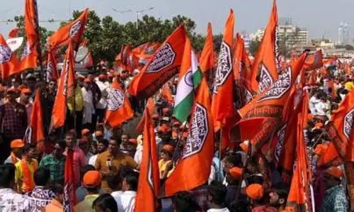 MNS ने नासुप्र के अधिकारी पर भ्रष्टाचार का आरोप लगाकर उन्हें ब्लैकमेल किया