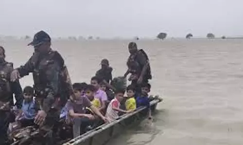 Bhopal: गुना-शिवपुरी में बचाव कार्य जारी Bhopal: गुना-शिवपुरी में बचाव कार्य जारी