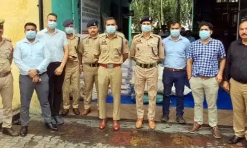 Kathua पुलिस ने 20 क्विंटल नशीले पदार्थ नष्ट किए Kathua पुलिस ने 20 क्विंटल नशीले पदार्थ नष्ट किए