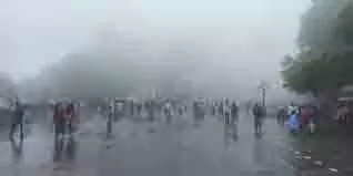 Himachal: मानसून का कहर जारी, 5 अगस्त तक भारी बारिश का अलर्ट Himachal: मानसून का कहर जारी, 5 अगस्त तक भारी बारिश का अलर्ट