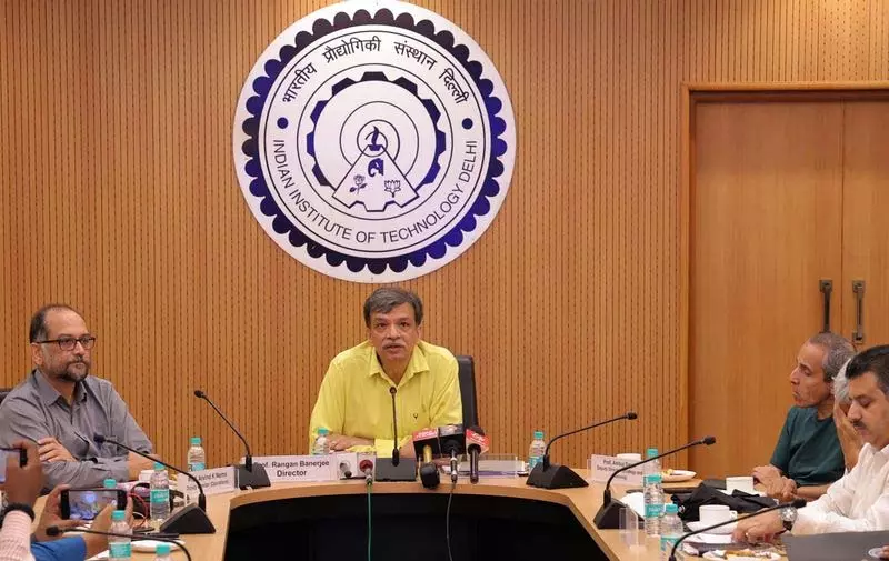Delhi: आत्महत्याओं के बीच आईआईटी-डी ने छात्रों की मदद के लिए हाथ बढ़ाया Delhi: आत्महत्याओं के बीच आईआईटी-डी ने छात्रों की मदद के लिए हाथ बढ़ाया