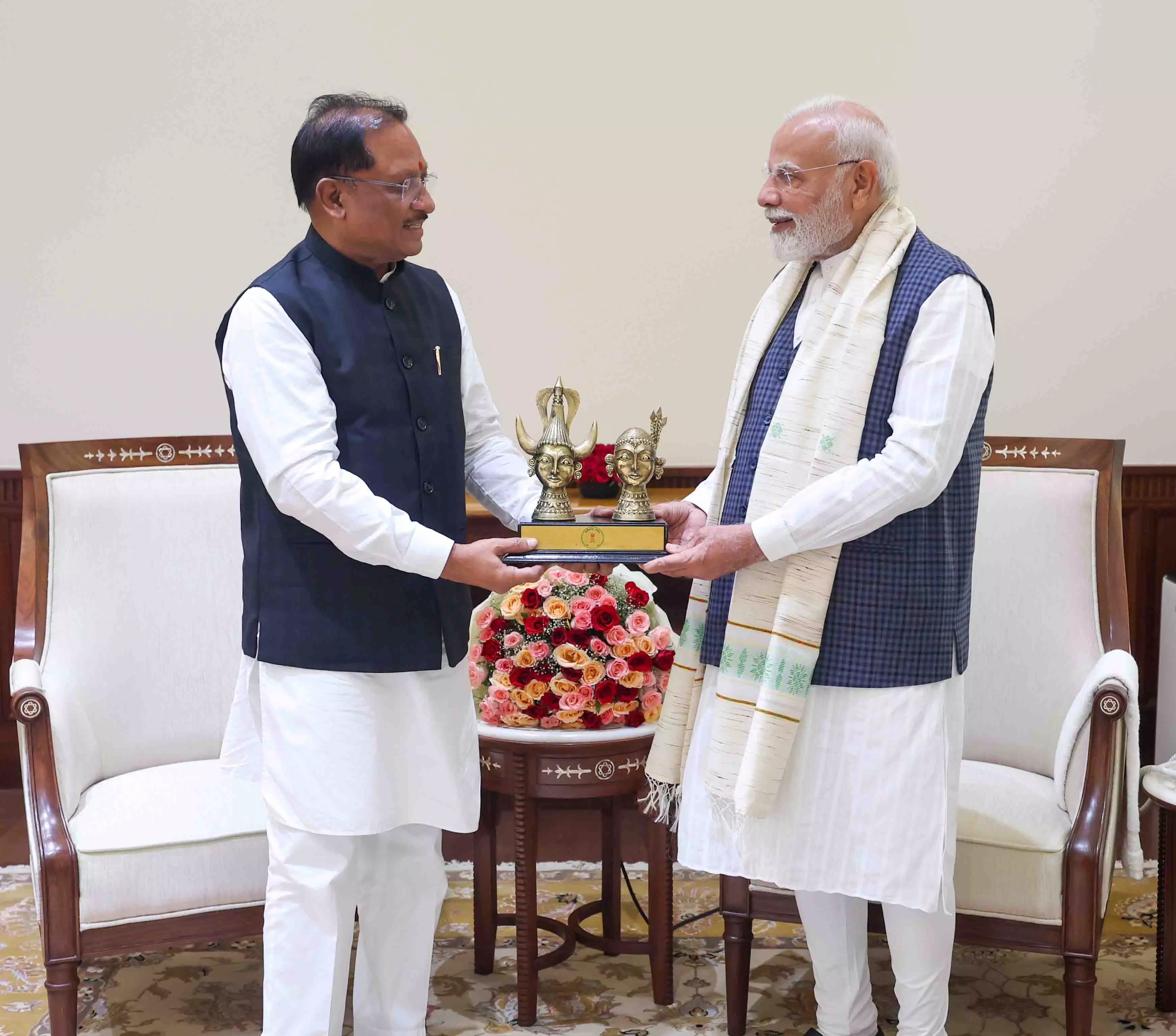 CM साय ने की पीएम मोदी से मुलाकात CM साय ने की पीएम मोदी से मुलाकात