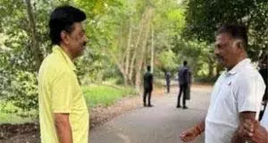 भाजपा नीत एनडीए से नाता तोड़ने के बाद ओपीएस ने सीएम स्टालिन से मुलाकात की भाजपा नीत एनडीए से नाता तोड़ने के बाद ओपीएस ने सीएम स्टालिन से मुलाकात की