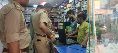 नोएडा में ऑपरेशन तलाश शुरू, फर्जी सिम कार्ड और साइबर अपराधों पर लगेगी लगाम नोएडा में ऑपरेशन तलाश शुरू, फर्जी सिम कार्ड और साइबर अपराधों पर लगेगी लगाम