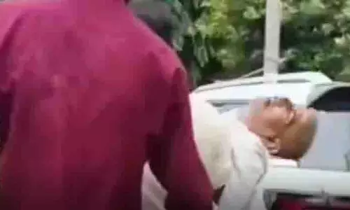UP News: गन्ने के खेत में छिपे हथियारबंद बदमाशों ने किसान को मारी गोली, दर्दनाक मौत