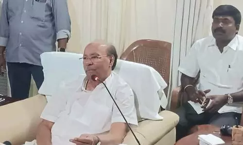 लोग अंबुमणि के अधिकारों की बहाली के लिए पदयात्रा को स्वीकार नहीं करेंगे: डॉक्टर रामदास लोग अंबुमणि के अधिकारों की बहाली के लिए पदयात्रा को स्वीकार नहीं करेंगे: डॉक्टर रामदास