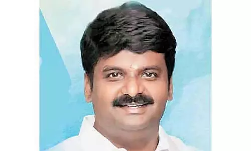 पूर्व अन्नाद्रमुक मंत्री के खिलाफ संपत्ति संचयन मामले की सुनवाई स्थगित