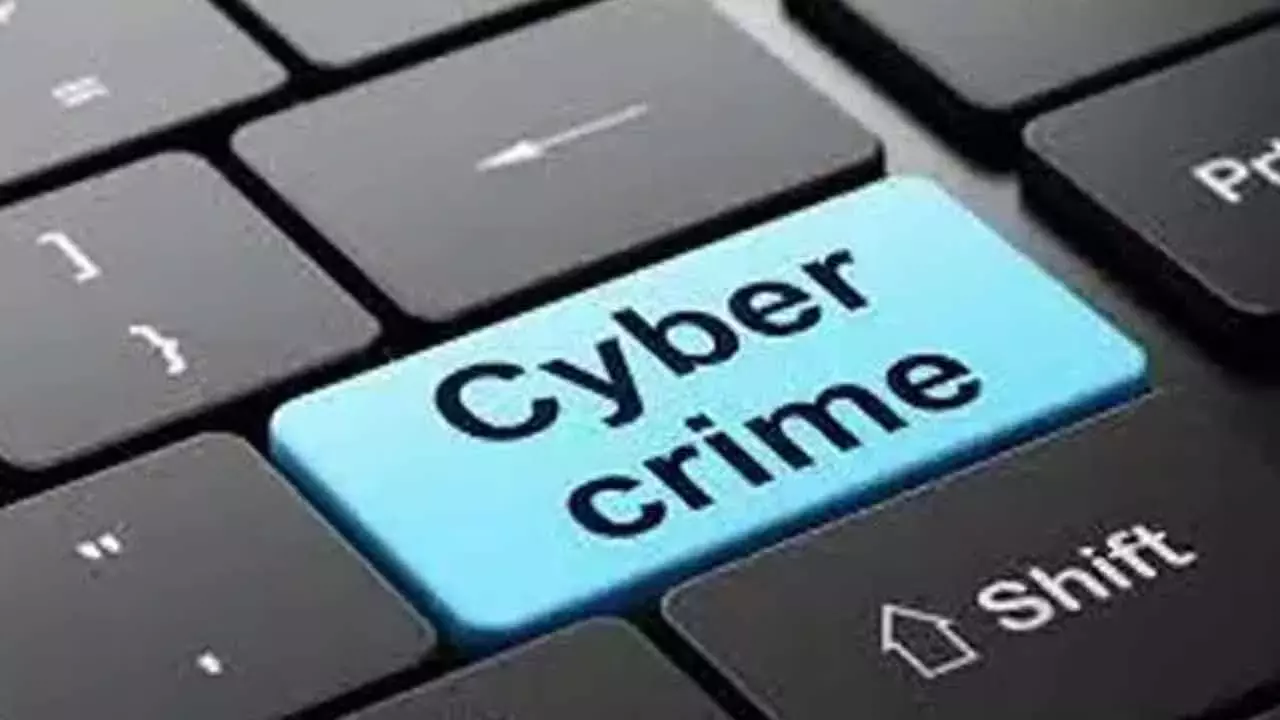 साइबर अपराध पुलिस ने एक सप्ताह में 18 मामले सुलझाए; देशभर में 31 गिरफ्तार साइबर अपराध पुलिस ने एक सप्ताह में 18 मामले सुलझाए; देशभर में 31 गिरफ्तार