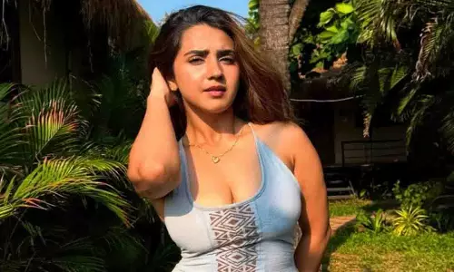 पूर्व टीवी बाल कलाकार जो अब सन ऑफ सरदार 2 में अजय देवगन-मृणाल ठाकुर की सह-कलाकार