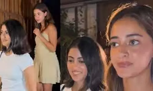 डिनर डेट पर गईं अनन्या-नव्या, पापा ने कहा ‘BFF Goals’ डिनर डेट पर गईं अनन्या-नव्या, पापा ने कहा ‘BFF Goals’