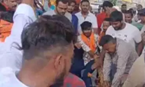दुर्ग में राहुल और सोनिया गांधी का पुतला जलाया गया, बजरंग दल ने किया प्रदर्शन