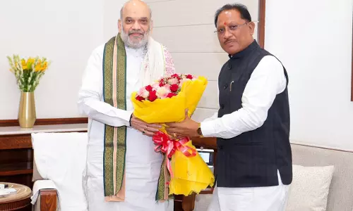 केंद्रीय गृहमंत्री अमित शाह से CM विष्णुदेव साय ने संसद भवन में की मुलाकात केंद्रीय गृहमंत्री अमित शाह से CM विष्णुदेव साय ने संसद भवन में की मुलाकात