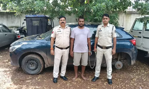 इन्द्रप्रस्थ कॉलोनी से बलेनो कार चुराने वाला गिरफ्तार इन्द्रप्रस्थ कॉलोनी से बलेनो कार चुराने वाला गिरफ्तार