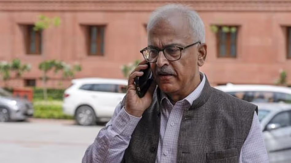 वरिष्ठ BSF अधिकारियों ने मणिपुर के राज्यपाल को सीमा सुरक्षा उपायों से अवगत कराया वरिष्ठ BSF अधिकारियों ने मणिपुर के राज्यपाल को सीमा सुरक्षा उपायों से अवगत कराया