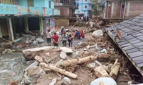 Kangana ने केंद्र से पूछा, बाढ़ प्रभावित मंडी में पुनर्वास के लिए राज्य कैसे धन का उपयोग कर रहा