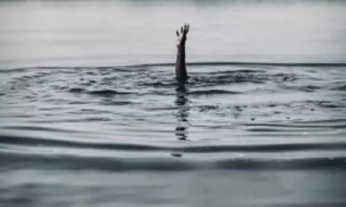ओडिशा के बौध जिले में महानदी में नहाते समय युवक की डूबकर मौत ओडिशा के बौध जिले में महानदी में नहाते समय युवक की डूबकर मौत