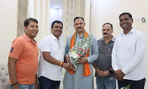 स्वास्थ्य मंत्री श्याम बिहारी जायसवाल का अंबिकापुर में आत्मीय स्वागत