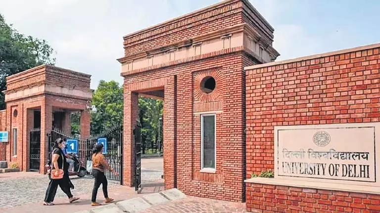 डीयू ने छात्र चुनावों के लिए अधिकारी नियुक्त किए, विकृतियों के खिलाफ चेतावनी दी डीयू ने छात्र चुनावों के लिए अधिकारी नियुक्त किए, विकृतियों के खिलाफ चेतावनी दी