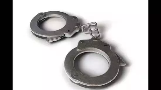 मोहाली में ऑनलाइन सट्टेबाजी रैकेट का भंडाफोड़, एक गिरफ्तार मोहाली में ऑनलाइन सट्टेबाजी रैकेट का भंडाफोड़, एक गिरफ्तार