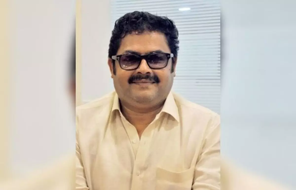 Mumbai: कमलेश राय की गिरफ्तारी से राजनीतिक हलचल Mumbai: कमलेश राय की गिरफ्तारी से राजनीतिक हलचल