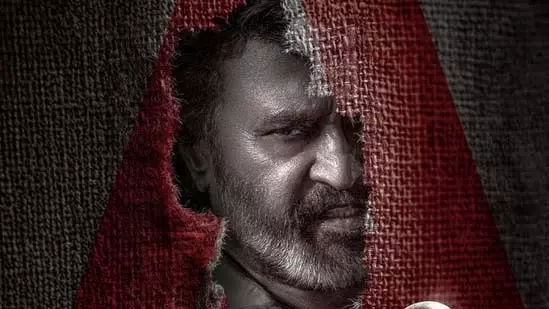 ‘कुली’ को A सर्टिफिकेट, सोशल मीडिया पर गूंजा – हिंसा से समझौता नहीं ‘कुली’ को A सर्टिफिकेट, सोशल मीडिया पर गूंजा – हिंसा से समझौता नहीं