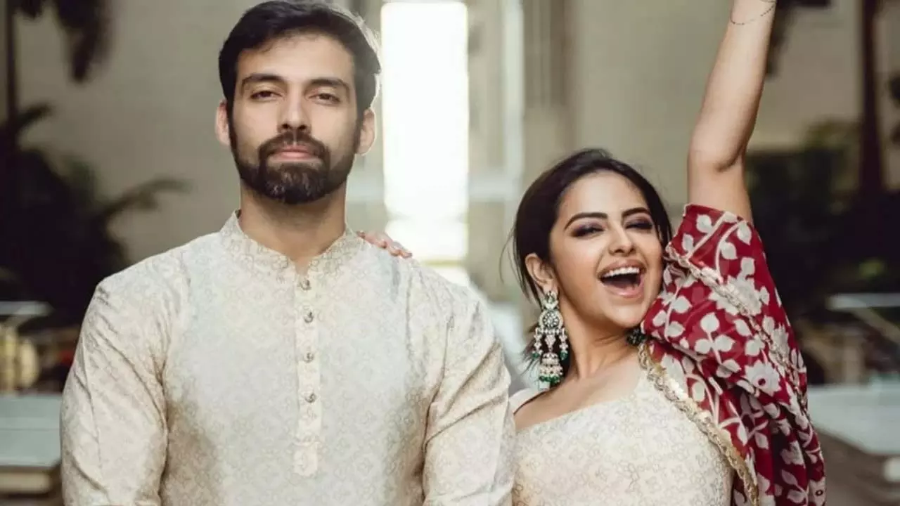 Avika Gor और मिलिंद चंदवानी ने अपनी शादी की घोषणा की Avika Gor और मिलिंद चंदवानी ने अपनी शादी की घोषणा की