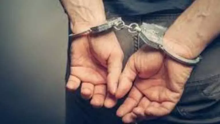 GOA: 97 लाख रुपये की साइबर धोखाधड़ी में 23 वर्षीय युवक गिरफ्तार GOA: 97 लाख रुपये की साइबर धोखाधड़ी में 23 वर्षीय युवक गिरफ्तार