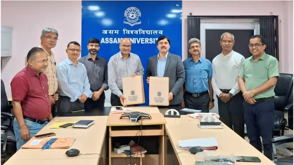 Assam : चाय क्षेत्र को नई दिशा देने के लिए हुआ शैक्षणिक समझौता Assam : चाय क्षेत्र को नई दिशा देने के लिए हुआ शैक्षणिक समझौता