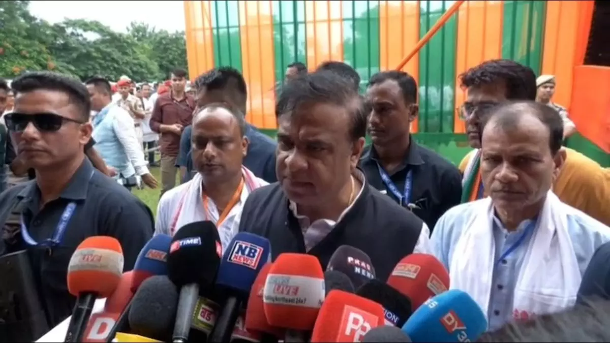 BTR चुनावों में कोई गठबंधन नहीं, भाजपा सभी 40 सीटों पर अकेले चुनाव लड़ेगी: असम के CM BTR चुनावों में कोई गठबंधन नहीं, भाजपा सभी 40 सीटों पर अकेले चुनाव लड़ेगी: असम के CM