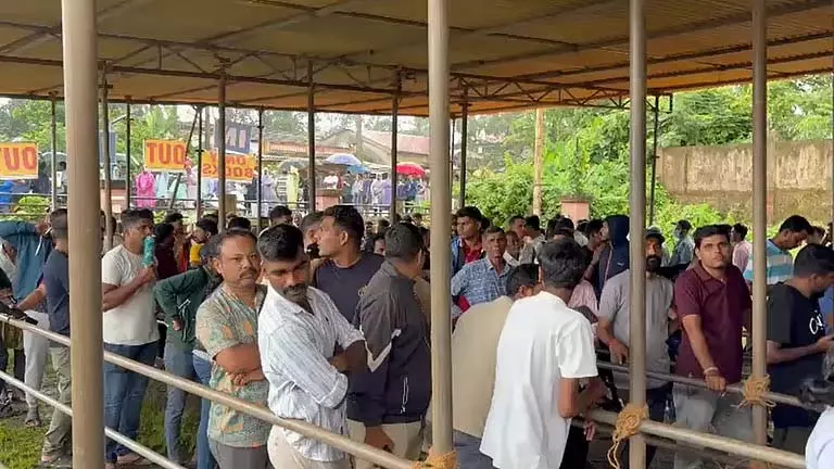 Quepem सार्वजनिक गणेश उत्सव लॉटरी के लिए भारी भीड़ उमड़ी Quepem सार्वजनिक गणेश उत्सव लॉटरी के लिए भारी भीड़ उमड़ी
