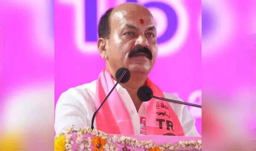 झूठ बोलने में कांग्रेस नेताओं से बेहतर कोई नहीं: विधायक चिंता प्रभाकर झूठ बोलने में कांग्रेस नेताओं से बेहतर कोई नहीं: विधायक चिंता प्रभाकर